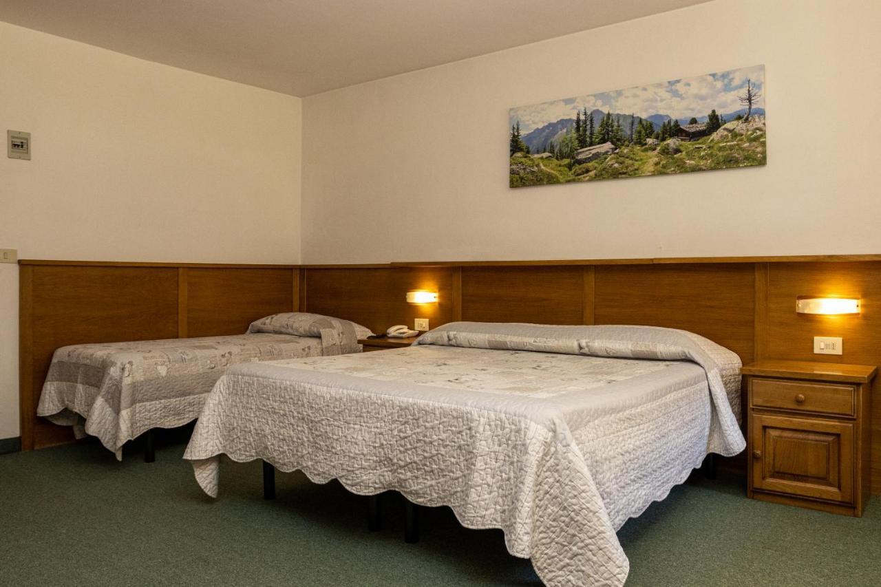 Wellness Hotel Dolomia Soraga di Fassa Exterior foto